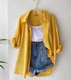 Demin Shorts, Blouse Summer, Short Blouses, Mode Boho, The Visit, Men Summer, Outfits Men, Mode Inspo, Summer Fashion Outfits