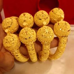 Embroidery Kaftan, Arabic Jewelry, Kaftan Abaya, Gold Bangles For Women, Buy Gold Jewelry, Jewelry Promotion, Online Gold Jewellery, African Earrings, Antique Gold Jewelry