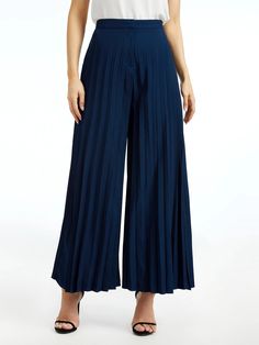 Loose Plain Urban Fashion H-Line Long Pants | stylewe Chic Pants, Everyday Chic, Long Trousers, Versatile Outfits, Loose Pants, Plain Design, Type Of Pants, Straight Pants, Long Pants