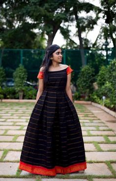 sainuzZ Black Kurti Design, Winter Skirt Fashion, Black Kurti, Kalamkari Dresses, Sari Dress, Frock Dress, Kurti Design