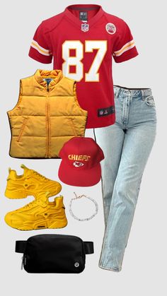 Chiefs Game Day Outfit Winter, Chiefs Tailgate Outfit, Chiefs Football Game Outfit, Cheifs Superbowl Outfit, Kc Chiefs Outfit Ideas Women, Cute Chiefs Game Outfit, Kansas City Chiefs Outfit, Chiefs Tailgate, Chiefs Outfit Woman