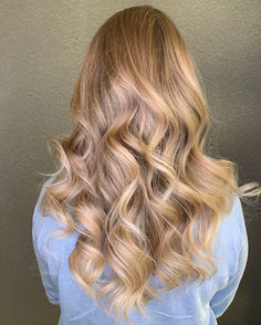 15 Fall Hair Colors: Honey Blonde Summer Honey Blonde, Rich Blonde Hair, Rich Blonde, Hair Colours, Deep Conditioning