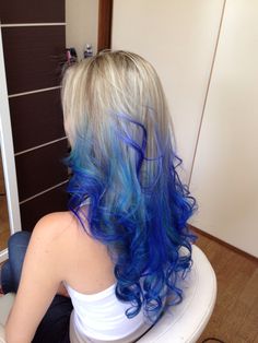 Blue And Blonde Hair Ideas, Blonde And Purple Hair Short, Blonde Hair Blue Streaks, Blonde Hair Blue Highlights, Blue Highlights In Blonde Hair, Blonde Hair With Blue Highlights, Blonde Blue Hair, Blue And Blonde Hair, Blonde And Purple Hair