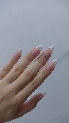 Hoco Nails, Nail Academy, Pearl Nails, Nail Fashion, White Nail, Nail Nail, Minimalist Nails