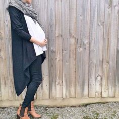 Inspiring Maternity Fashion Outfits Ideas for Fall and Winter Prego Style, Maternity Capsule Wardrobe