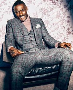 #mensfashion A Man In A Suit, Man In A Suit, Idris Elba, What To Wear Today, Men In Black, Gq Magazine, Plaid Suit, Sharp Dressed Man, Outfit Trends