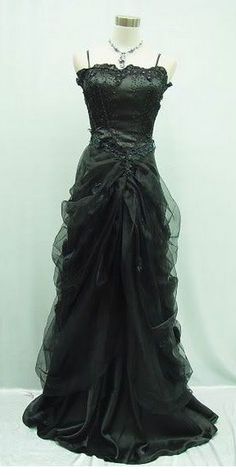 Masquerade Ball Dresses, Masquerade Ball Gowns, Evening Dress Beaded, Long Party Dress, Prom Dress Inspo, Prom 2024, Prom Dress Ideas, Mode Boho, Prom Inspo