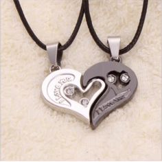 New With Tags Zsa Zsa Gabor, Couple Heart, Heart Shaped Pendant Necklace, Couple Style, Couple Necklaces, Couple Jewelry, Necklace Chain Lengths