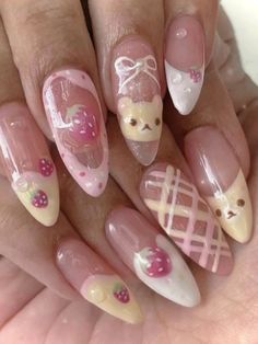 Retro Nails, Nail Effects, Tattoo Design Ideas, Glamorous Nails