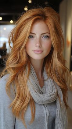 Roux Auburn, Hair Colors For Blue Eyes, Ginger Hair Dyed, Red Hair Green Eyes, Unusual Beauty, Hair Dyed, Trendy Shades, Pretty Redhead, Swept Bangs