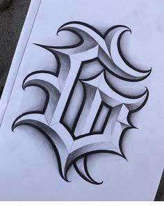 a drawing of the letter e with some sort of design on it's side