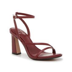 Mix No. 6-Harllow Sandal When your weekend plans call for a stylish pair of shoes, reach for the Harllow sandals from Mix No. 6. A delicate asymmetrical strap decorates the sleek silhouette, while the flare block heel takes your look to the next level.