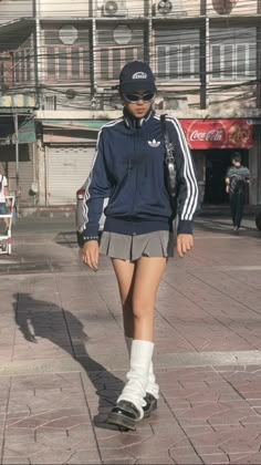 Athleisure Outfits Skirt, Adidas Zip Up Outfit, Osaka Fashion, Adidas Outfits, Sports Wear Fashion, Outfit Korean, Orange Outfit, Leg Warmer, Crochet Girls