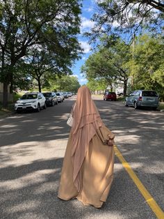 Mode Niqab, Islamic Modest Fashion, Modest Outfits Muslim, Muslimah Photography, Estilo Hijab, Stile Hijab, Modern Hijab Fashion, Stylish Hijab, Muslim Fashion Hijab Outfits