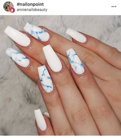 Blue White Gel Nails, Nokti Za Krizmu, Nail Art Bleu, White Gel Nails, Blue And White Nails, Light Blue Nails, Graduation Nails, Nail String Art