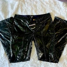 Nwt Dolls Kill Horoscopez Black Vinyl Pants With High Rise Waist And Bootcut Leg. 100% Polyurethane. Available In Size M, Xl And Xxl. Inseam 31”, Rise On M 9” And Rise On Xl, Xxl Is 9.5” Dolls Kill Cargo Pants, Dolls Kill Jeans, Dolls Kill, Black Vinyl, Pant Jumpsuit, Pants For Women, Pants, Women Shopping, Black