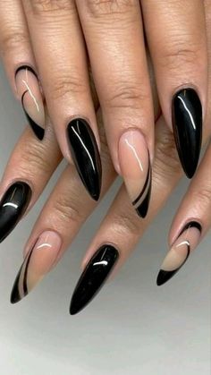 Kutek Disney, Black Acrylic Nails, Almond Nails Designs, Classy Nails, Fancy Nails, Chic Nails, Dope Nails, Short Acrylic Nails