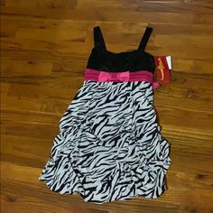 Black Bodice With Zebra Print Skirt. Has A Pink Ribbon That Ties Into A Bow In The Back. Fitted Black Dress For School, Black Fitted Dress For School, Black Sleeveless School Dress, 2000s Zebra Print, Black And White Formal Dress, Black White Dress Formal, Sweet 13, Black And White Formal, Pink Zebra Print