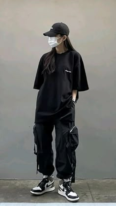 Pakaian Hipster, Fesyen Islam, 00s Mode, Boyish Outfits, Korean Outfit Street Styles, Korean Casual Outfits, Baggy Clothes, Tomboy Outfits, Tomboy Style Outfits