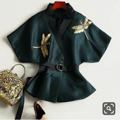 Coat Embroidery, Bat Sleeves, Embroidery Beads, Summer Coats, Diy Vetement, Women Jacket, Looks Street Style, Womens Kimono