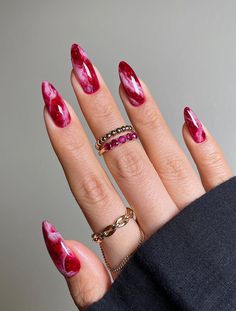 30 Marble Nails That Are Classy & Timeless Ruby Nails, Sparkle Nails, Classy Nails, Dope Nails, Pink And Red, Trendy Nails