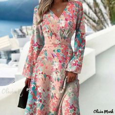 Olivia Mark - Form-Fitting Stylish Floral Print Long-Sleeve Dress with Collared Neckline فستان زهري, Mode Prints, Pretty Fashion, Floral Bodycon, Women Long Sleeve Dress, Fit Fashion, Long Sleeve Print Dress, Vestidos Vintage, Slim Fit Dresses