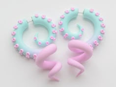 Fairy kei octopus earrings, kawaii fake gauges, menhera tentacle earrings, cute fake plugs, ombre ea Kawaii Octopus, Menhera Kei, Crazy Birthday, Kei Jewelry, Octopus Earrings, Kpop Earrings, Crea Fimo, Faux Gauges, Pastel Earrings