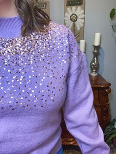 This soft and cozy sweater has a beautiful hue with just the right amount of sparkling sequin detail around the collar. It's ribbed detailing and sequins proved an elegant and comfortable look. Sprinkled sequin detail along collar Knit pullover Mocked neck Long sleeves Ribbed neckline, cuffs and hem Loose fit Generous stretch Jordan is a size 11, 36DD and is wearing a size large. Interview Outfit, Winter Outfits For Work, Cozy Sweater, Ribbed Neckline, Knit Pullover, Casual Dinner Outfit, School Outfit, Cozy Sweaters, Minimalist Outfit