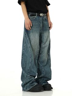 Men Baggy Jeans, Baggy Denim Jeans, Hiphop Streetwear, Jeans Street Style, Straight Fit Denim, Aesthetic Streetwear, Streetwear Jeans, Crazy Outfits