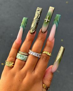 Green And Gold Acrylics, Gold Acrylics, Birthday Nail, Green Acrylic Nails, Nails Nude, Stiletto Nails Designs