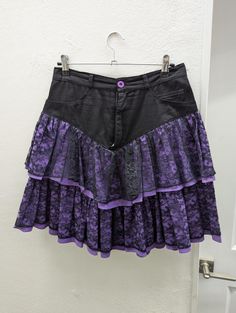 A very cute and fun 1980s vintage tiered skirt, jeans-style denim yoke on top with pockets and fly closure, and ruffle tiers of black lace backed with royal purple cotton. Brand is Switch USA, vintage size 11, waist is 29 inches or approximately a modern 7-8. Slight chipping on front button but otherwise in like-new condition. Styling Purple Jeans, Skirt Jeans, Purple Jeans, Purple Outfits, Purple Skirt, Royal Purple, 80s Vintage, Tier Skirt, 1980s Vintage