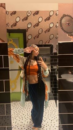 Enigma Aesthetic Outfit, The Enigma Archetype Aesthetic, Earthy Black Woman Aesthetic Outfits, Black Hippie Girl, Looks Hippie, Spiritual Fashion, Earthy Aesthetic, Earthy Style