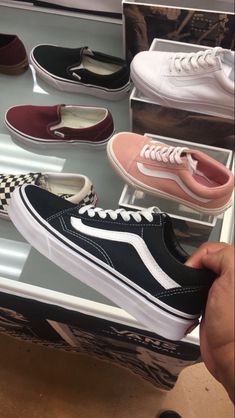 Cute Vans, Shoe Inspo, Mode Inspo, Vans Sneakers, Shoe Closet, Dream Shoes, Shoe Obsession, Vans Old Skool Sneaker, S N