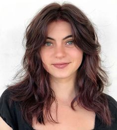 Women’s Shag Haircut, Shaggy Long Hair, Long Shag, Hairstyle Idea, Bangs For Round Face, Hair Adviser, Shaggy Hair, Wavy Haircuts, Natural Wavy Hair