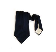 Vintage Designer Mens navy blue Tie by millyscollection on Etsy, $27.00 Navy Blue Tie, Wedding Elegant, Men's Leather Jacket, Classy Casual, Blue Tie, Mens Navy, Vintage Designer, Vintage Silk, Silk Ties