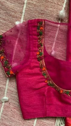 Pink Blouse Designs, Blouse Maggam Work, Work Blouse Designs, Blouse Designs High Neck, Latest Bridal Blouse Designs, Brocade Saree, Maggam Work Blouse, Sari Design