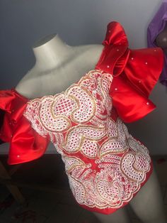 Igbo Blouse Styles For Wrapper 2023, Lace Blouse Designs Nigerian, Blouse And Wrapper Styles Lace 2020