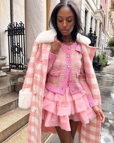 Feminine Winter Outfits, Barbiecore Outfit, Shabby Chic Clothes, Pink Tumblr Aesthetic, Feminine Outfit, Fashion Fits, Girly Fashion, Barbie Girl, Girly Outfits