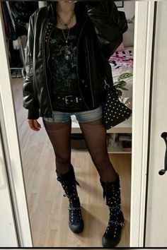 Female Band Vocalist Outfit, Grunge Outfits With Tights, Tights And Denim Shorts, Layered Tights Outfit, Animal Print Tights Outfit, Short And Tights Outfit, 2024 Alt Fashion, Shorts With Tights Outfit Grunge, Chic Alternative Outfits