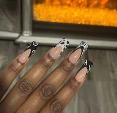 Long length press on nails, with fun black and white designs. Black And White Gel X Nails, White Tip With Design, Black And White Square Nails, Black And White Nails Square, French Tip Nails Cute, Black And White French Tip Nails, Nails Long French Tip, Black And White Acrylic Nails, Long French Tip