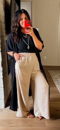 Curvy Fashion Summer, Curvy Boho, Mom Outfits Fall, Curvy Casual Outfits, Look Boho Chic, Aerie Real, Offline By Aerie, Boho Style Outfits, Mommy Style