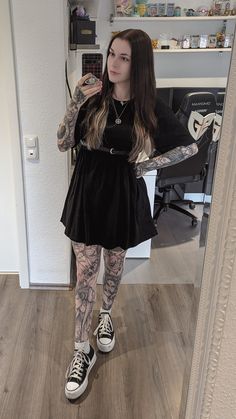 Black Mini Skirt Alt Outfit, Spring Gothic Mini Skirt, Minimalist Outfit, Aesthetic Girl, Types Of Fashion Styles, Outfits Casuales, Casual Wear, Favorite Outfit