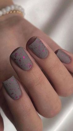 One Color Nails, Gel Nails Diy, Pointed Nails, Minimal Nails, Cute Gel Nails, Soft Nails, Silver Nails, Types Of Nails, Best Acrylic Nails