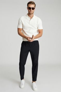 Casual Summer Outfits For Men Over 40, Classic Looks For Men, Men Realtor Outfit, Male Scandinavian Fashion, Sophisticated Outfits Men, Men’s Trendy Business Casual, Cocktail Party Outfit Men, Khaki Outfit Men