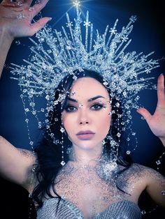 Snow Crystal Crown Woodland Crown Christmas Halo Crown Ice - Etsy Snowflake Headbands, Ice Queen Nails, Nails Winter Wonderland, Queen Decor, Ice Crown, Snow Queen Costume, Winter Wonderland Outfit, Ice Queen Costume, Candle Crown