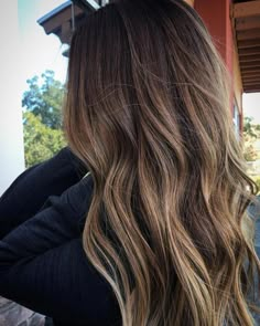 Brown Hair Sunkissed, Balayage For Medium Brown Hair, Baby Lights On Brown Hair, Sunkissed Highlights Brown Hair, Balayage Hair Diy, Sun Kissed Brown Hair, Sun Kissed Brunette, Sunkissed Brunette Hair, Sun Kissed Hair Brunette