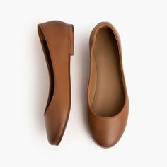 Women's Feliz Ballet Flat In Tan 'Toffee' Leather - Thursday Classic Brown Ballet Flats, Classic Brown Flats For Everyday, Classic Brown Closed Toe Ballet Flats, Everyday Brown Leather Ballet Flats, Thursday Boots Women, How To Be Smart, Thursday Boots, Womens Ballet Flats, Ballet Flat