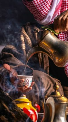 Arabian Nights Aesthetic, Nights Aesthetic, Middle East Culture, Muslim Photos, City Life Photography, Arabian Art, Arabic Coffee, Fire Tattoo