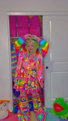 Unusual Outfits Ideas, Decora Outfit Ideas, Hyperpop Aesthetic Fashion, Neoncore Outfits, Candycore Outfits, 80s Fashion Neon, Hyperpop Outfit, Decora Clothes, Hyperpop Fashion