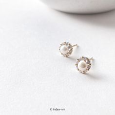 Elegant Circle Pearl Small Stud Earrings - Chic Tiny Small Stud Earrings - On Time